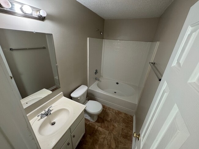 Building Photo - 5133 Possum Trot Ln