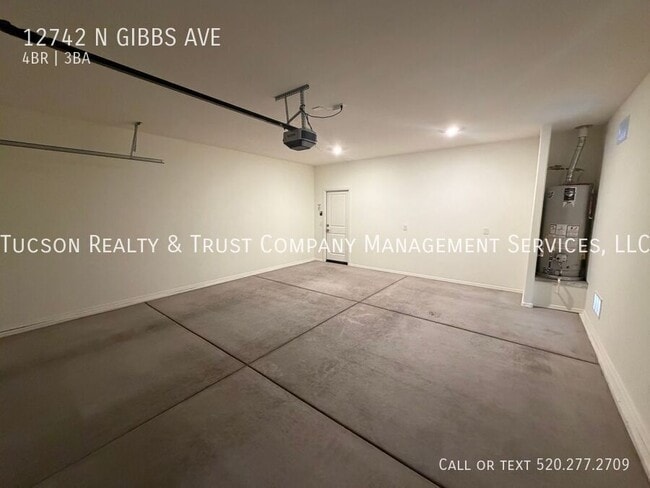 Building Photo - 12742 N Gibbs Ave