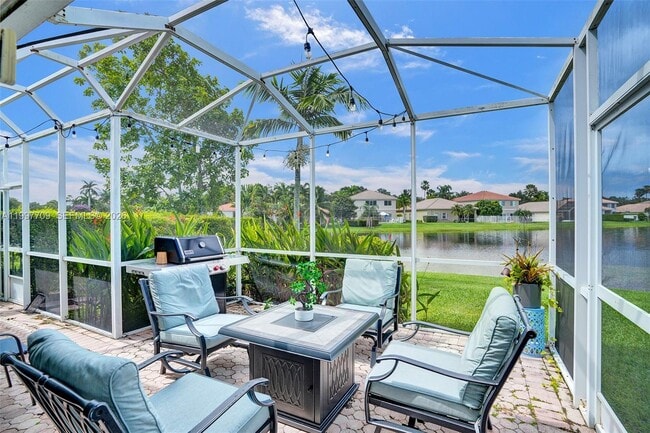 Building Photo - 4102 Sapphire Terrace