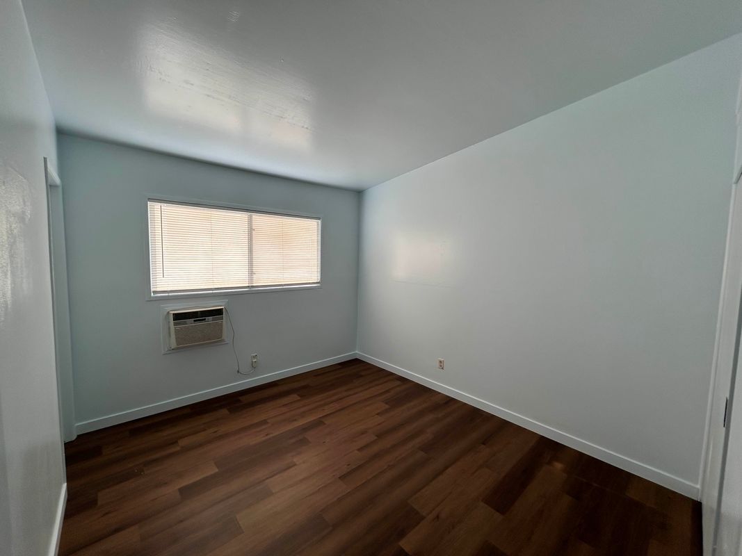 Building Photo - 18233 Villa Park St