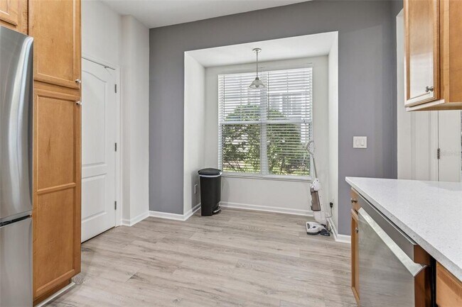 Building Photo - 10659 Whittington Ct