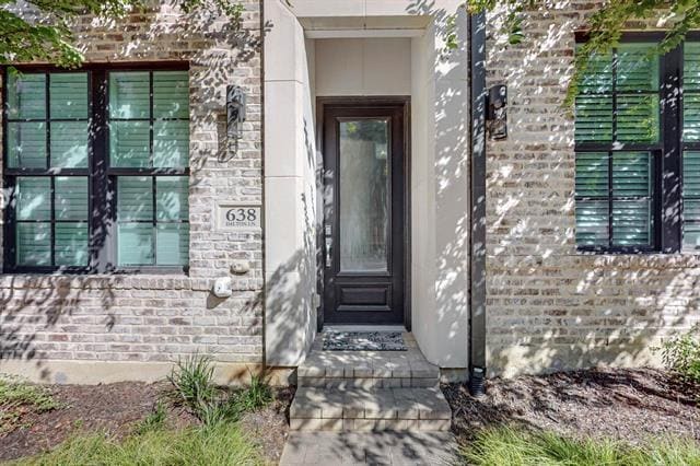 Building Photo - 638 Dalton Ln