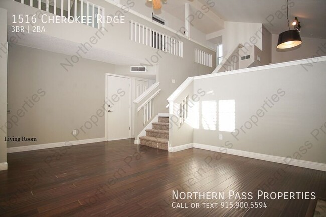 Building Photo - Gorgeous 3 Bedroom Westside Home!