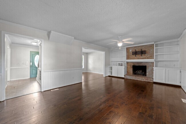 Building Photo - 435 Currituck Dr