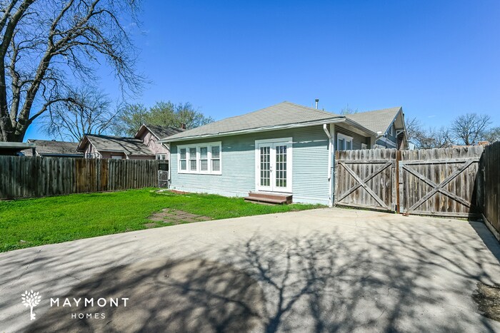 Building Photo - 114 Scurlock Ave