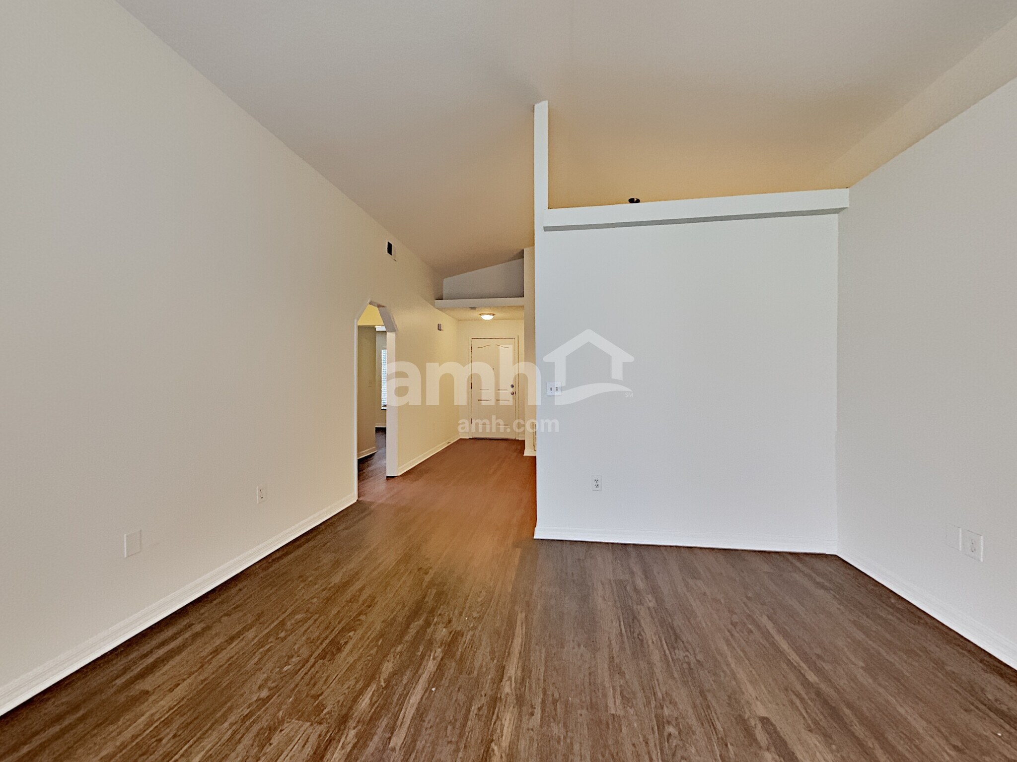 Building Photo - 1305 Cinda Ct