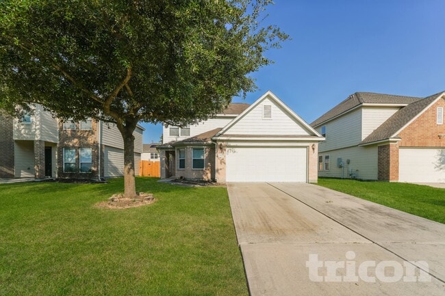 Building Photo - 16821 Greenhouse St