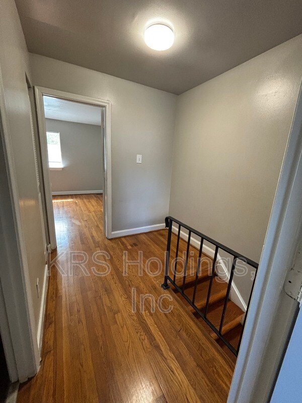 Building Photo - 5228 Goolsby Ct