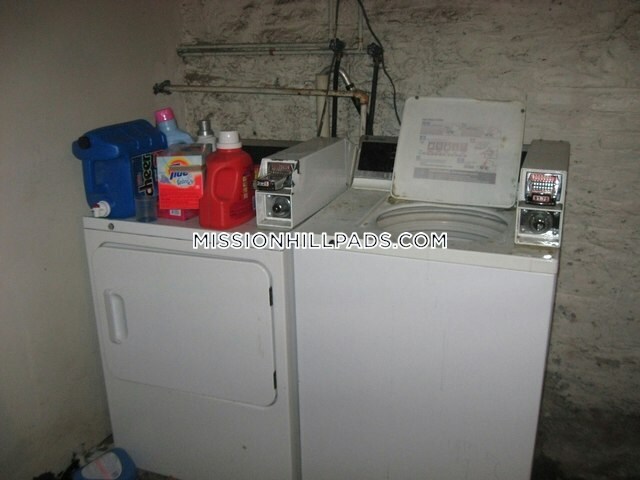 Building Photo - 34 Darling St