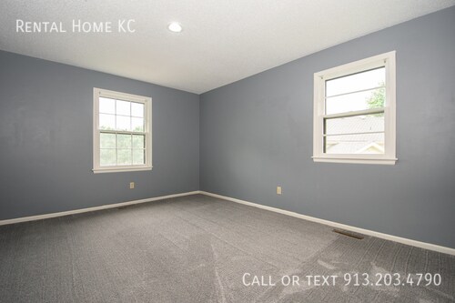 Building Photo - 2116 E 144th St