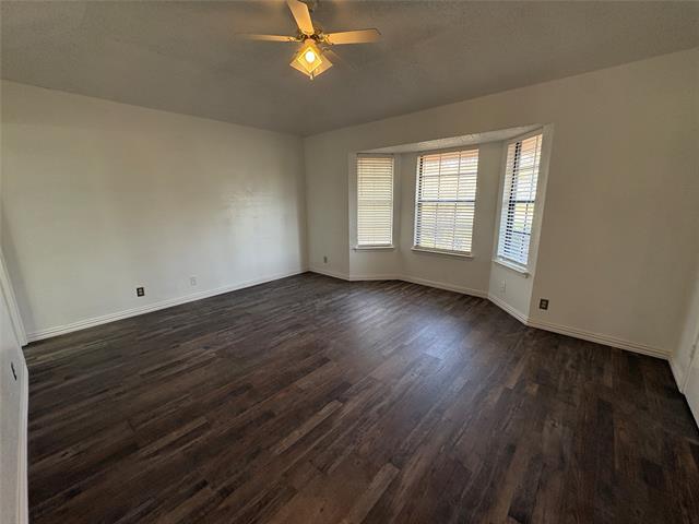 Building Photo - 8111 Llano Ave