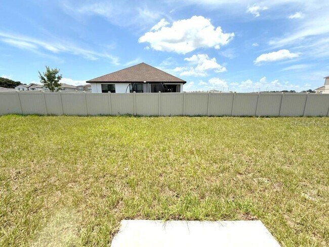 Building Photo - 38396 Pindos Dr