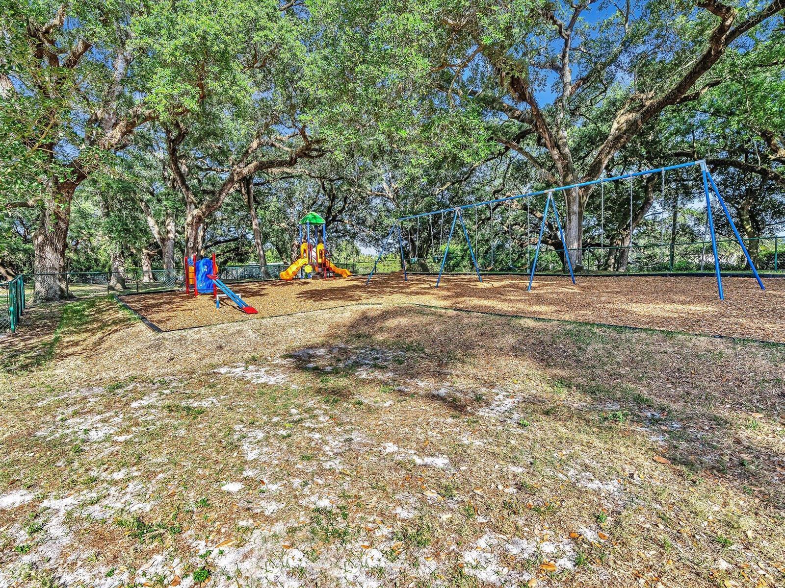 Building Photo - 9470 Poinciana Pl