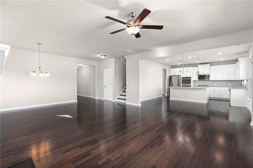 Building Photo - 4411 Claiborne Ct