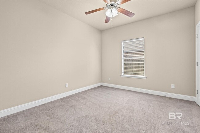 Building Photo - 10421 Fionn Loop