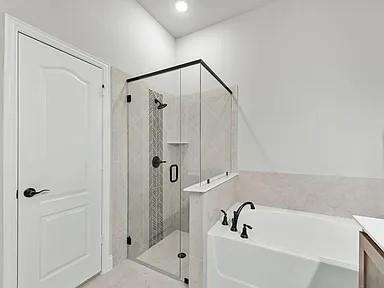 Building Photo - 3244 Southampton Dr