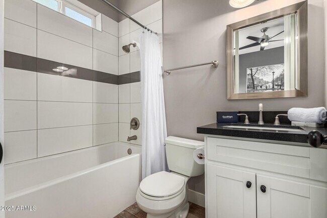 Building Photo - 4227 N 68th St