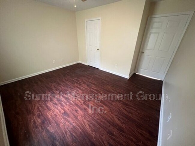 Building Photo - 4442 Highway 142 Unit A