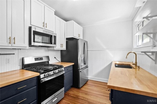 Building Photo - 970 Kirkham Ave