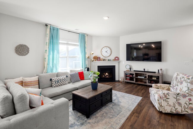 Building Photo - 172 Monroe Creek Blvd