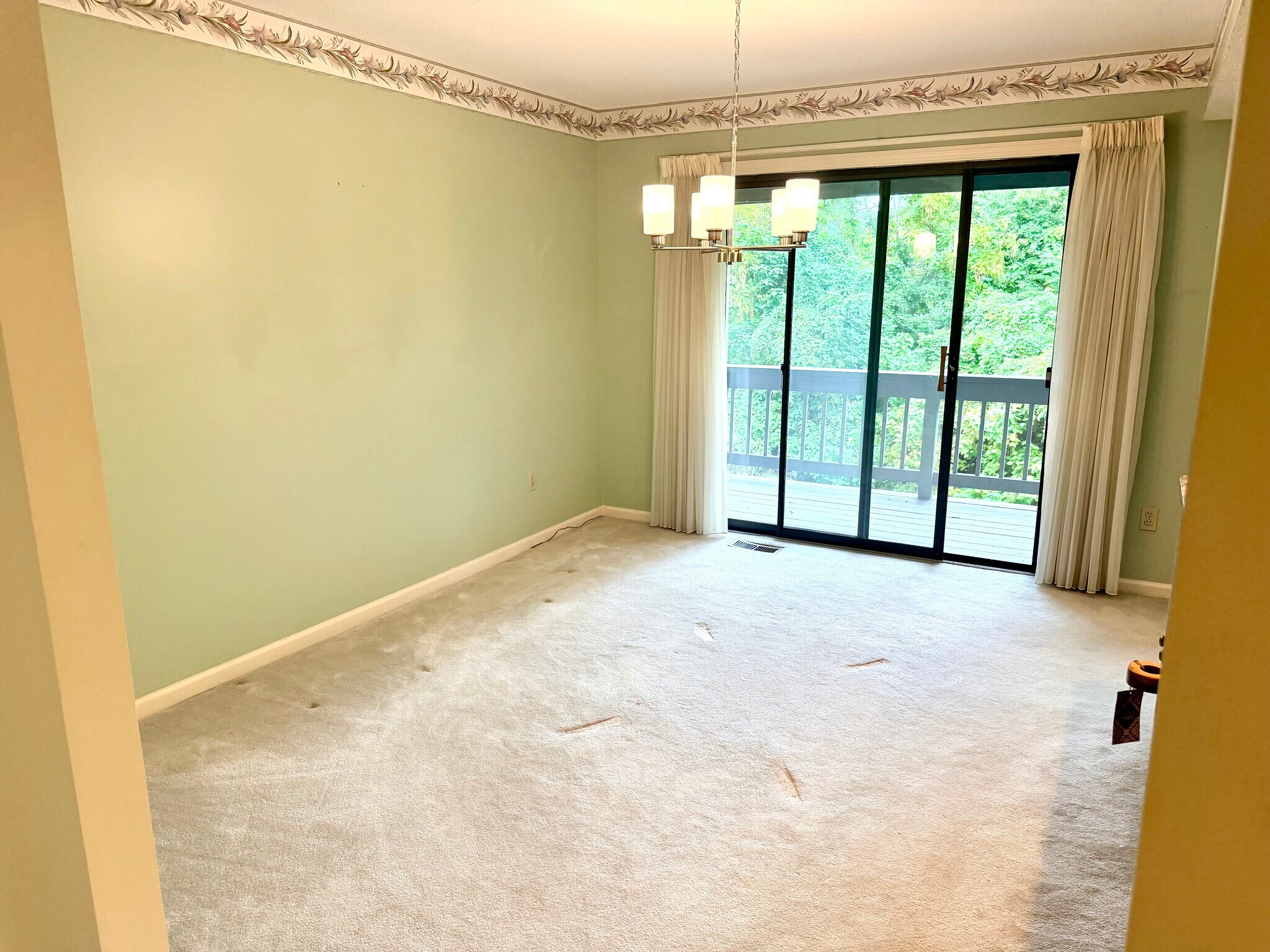 Dining room - 40 Crossroads Ln