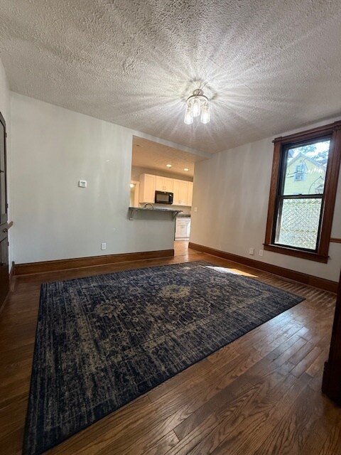 Building Photo - 616 Perrin Ave