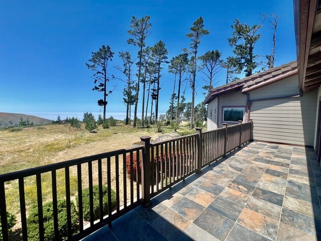 Building Photo - Carmel Highlands Mountain Top Stunning Vie...