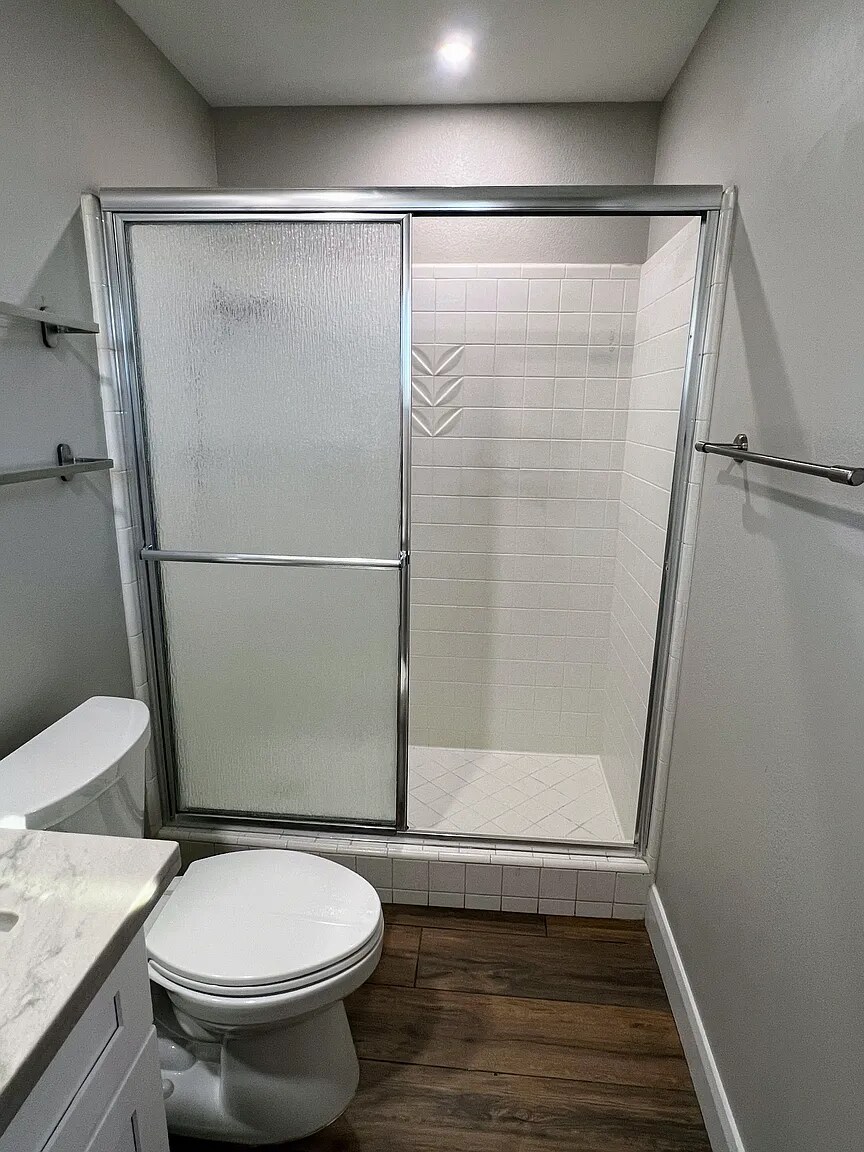 Building Photo - 2508 E Loyola Dr