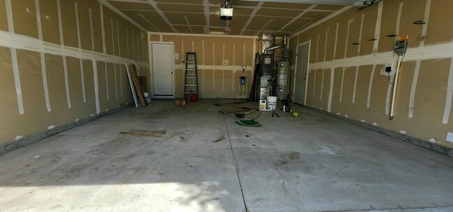 Building Photo - 5140 W Brunmier Dr