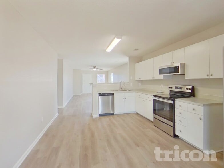 Building Photo - 3 Glen Knoll Ct