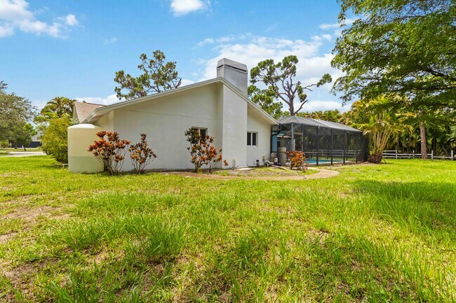 Building Photo - 3699 Liberty Square