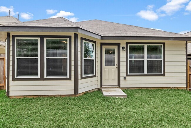 Building Photo - 3608 Cub Dr