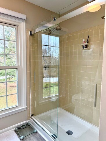 Master Bathroom - 2734 Copper Creek Rd
