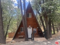 Building Photo - 1295 Balsam Dr