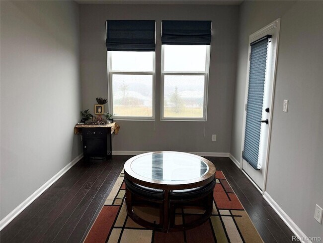 Building Photo - 4811 Broomfield Way