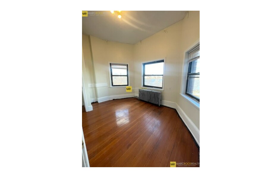 Building Photo - 43 Bay State Rd