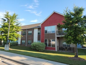 Building Photo - 2 Bedroom 2 Bath for rent