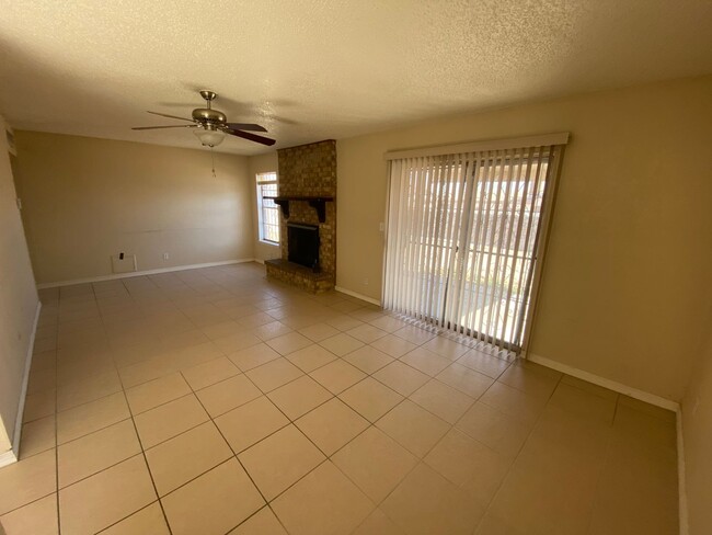 Building Photo - Northeast Home for Rent