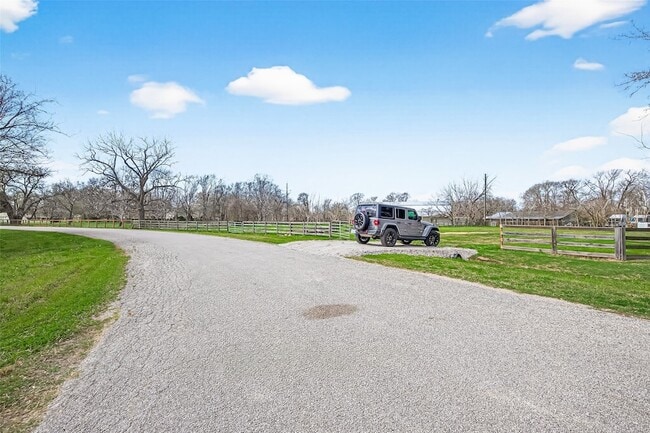 Building Photo - 403 Wrangler Rd