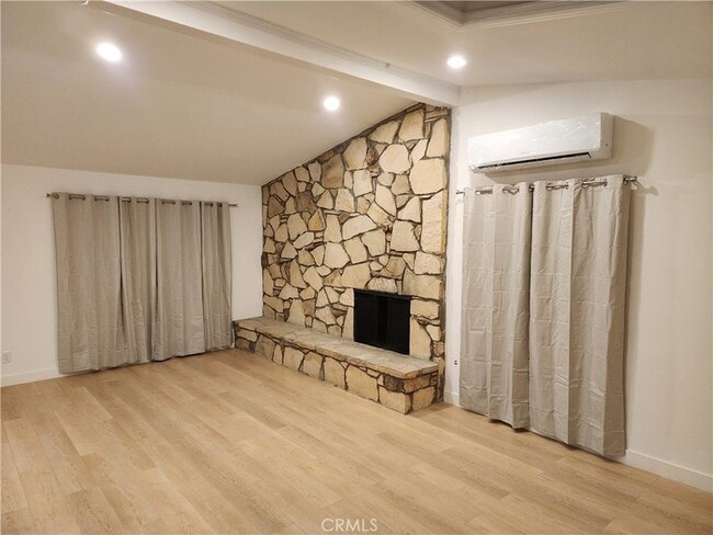 Building Photo - 9731 Joyzelle Dr