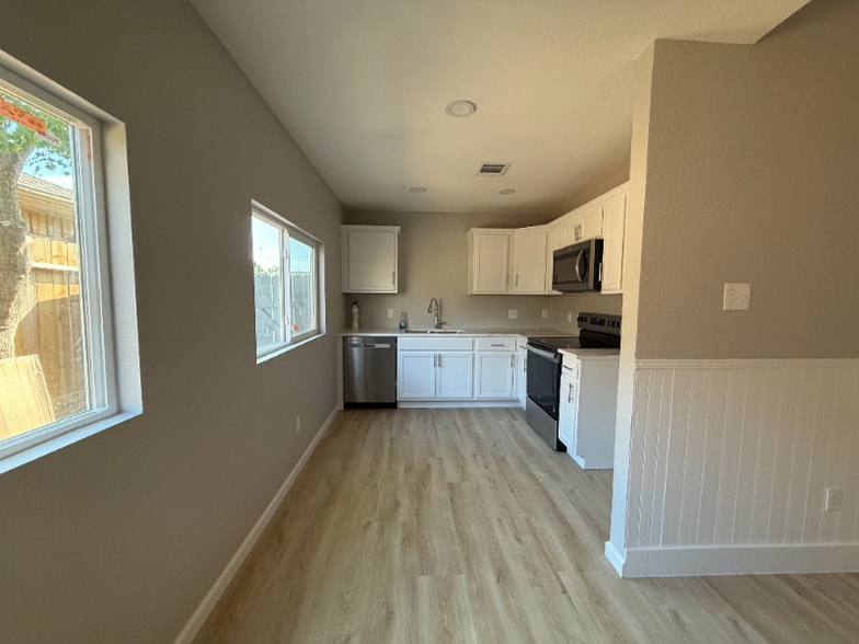 Building Photo - 19342 Cypress Canyon Dr