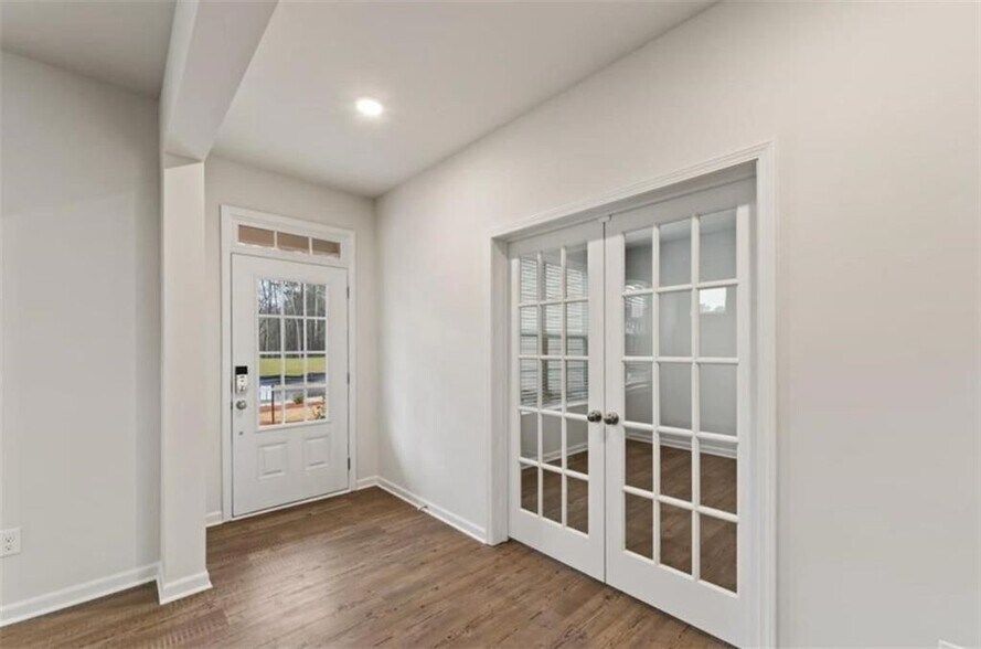 Building Photo - 437 Carmichael Cir