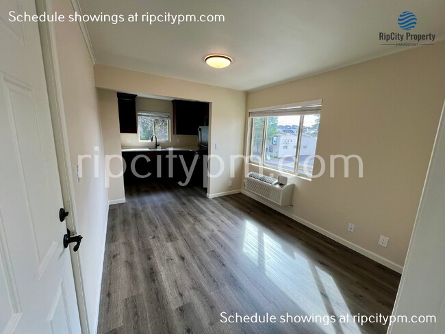 Building Photo - Charming 1-Bedroom Apartment downtown Hill...