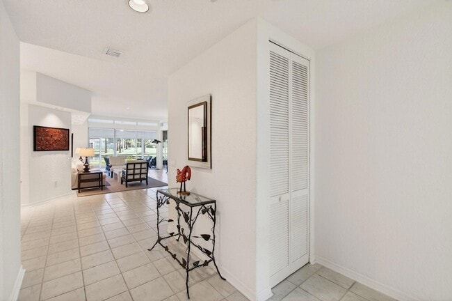 Building Photo - 2512 Coco Plum Blvd