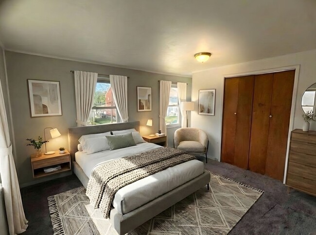 Building Photo - 2 Bed/ 1 Bath, Half Duplex in Clairton