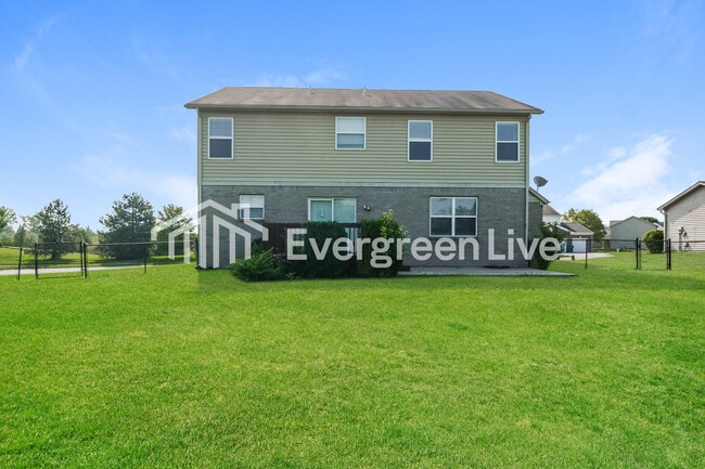 Building Photo - 1120 Sedgehill Ln