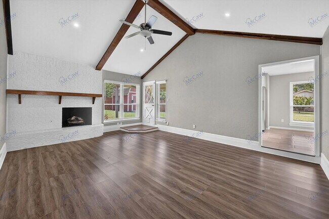 Building Photo - 5708 Stone Dr