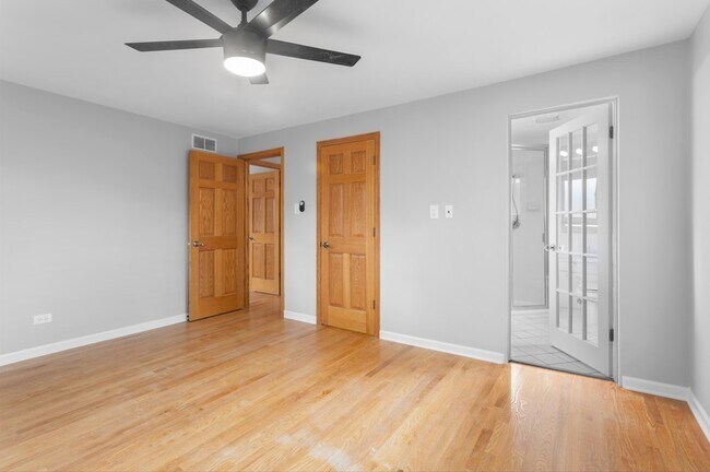 Building Photo - 608 Lavergne Ave