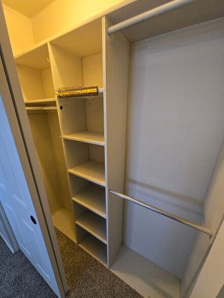 Building Photo - 4711 Bella Dr