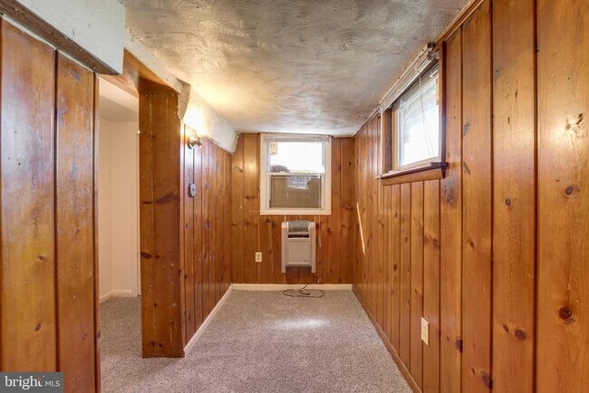 Building Photo - 1889 Alabama Ave SE